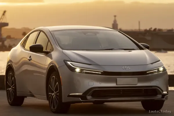 Toyota Prius 2023 – neues Design, Hybridtechnik und Verbrauch im Alltag