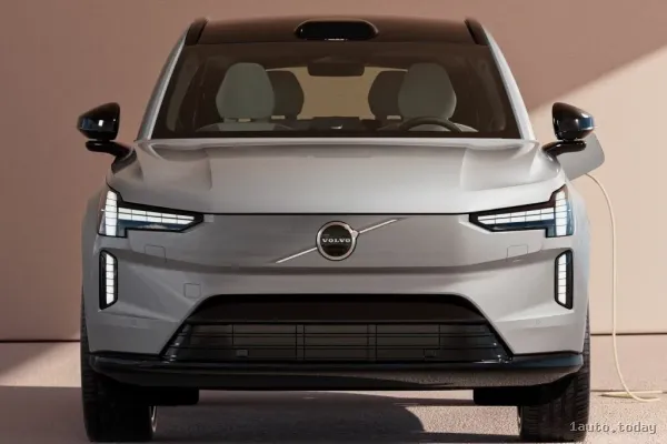 Die Produktion des vollelektrischen Premium-Crossovers Volvo EX90 wurde gestartet.