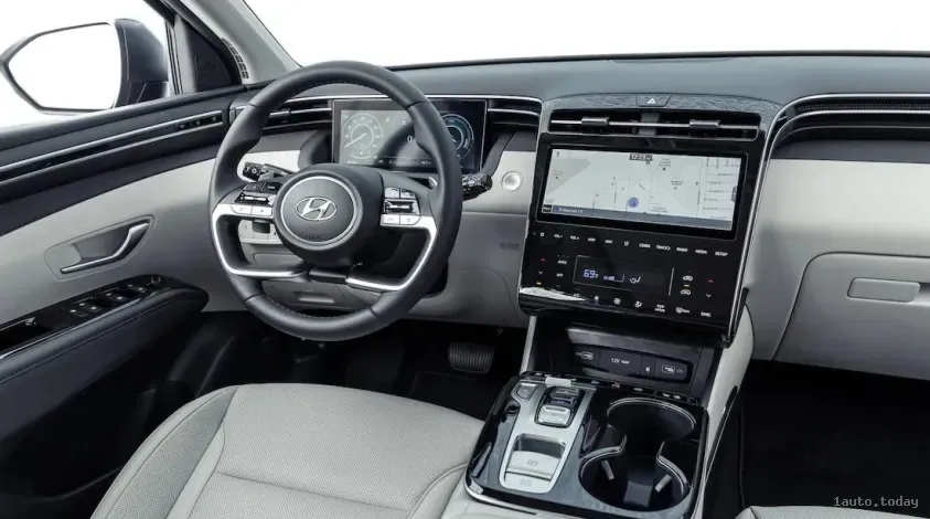 Armaturenbrett des Hyundai Tucson Plug-in-Hybrid 2023