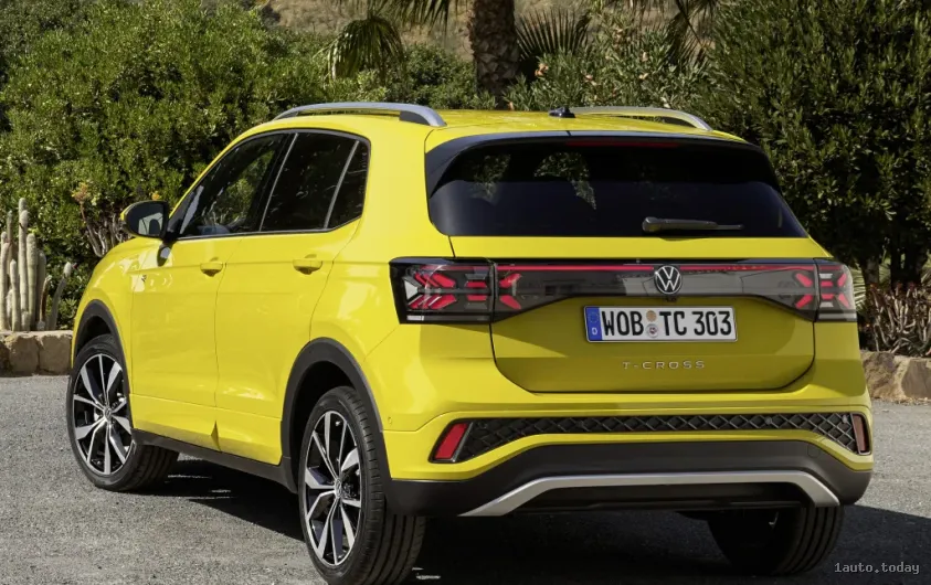 Heckansicht T-cross 2023