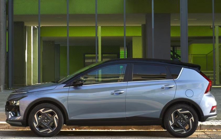 Seitenansicht des Hyundai Bayon 2025