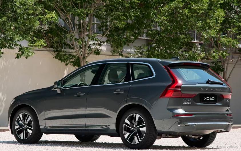 Seitenansicht des Volvo XC60
