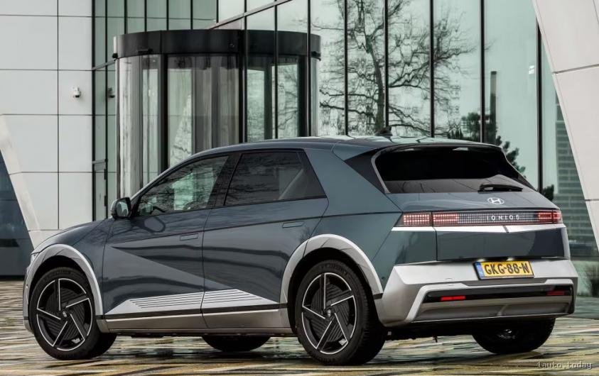 Seitenansicht Hyundai Ioniq 5 2025