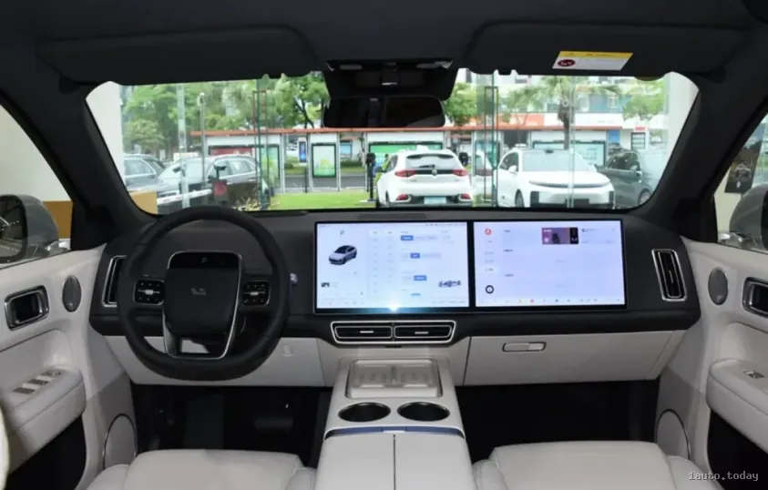 Li L6 2024 Interieur und Technologien