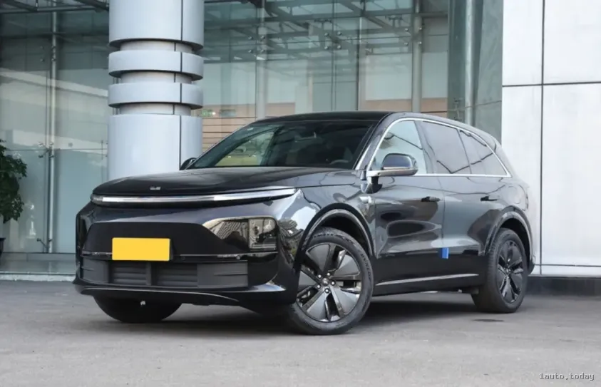 Li L6 2024 Frontbeleuchtung und Vorderansicht