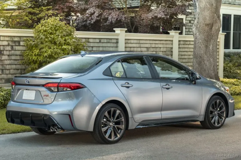 Toyota Corolla Hybrid 2024 für den US-Markt Heckstoßstange