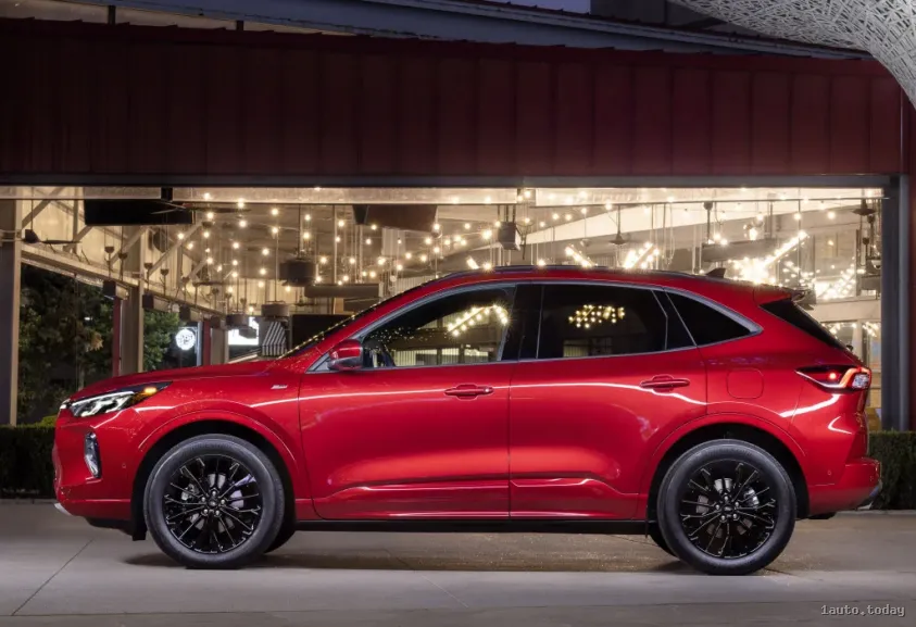 Ford Escape ST-Line 2023, Seitenansicht