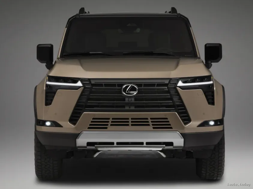 Lexus GX 2024 vordere Stoßstange