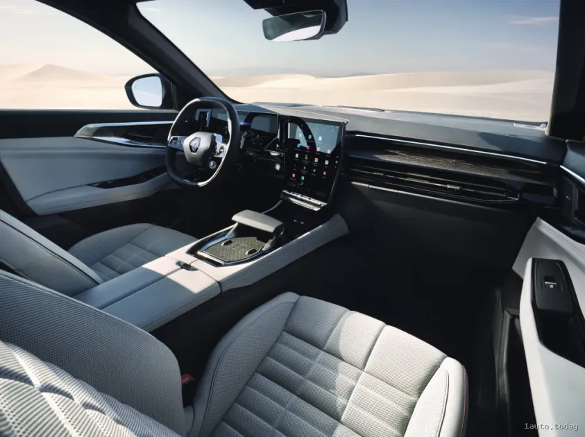 Armaturenbrett des aktualisierten Renault Espace E-TECH Hybrid 2023