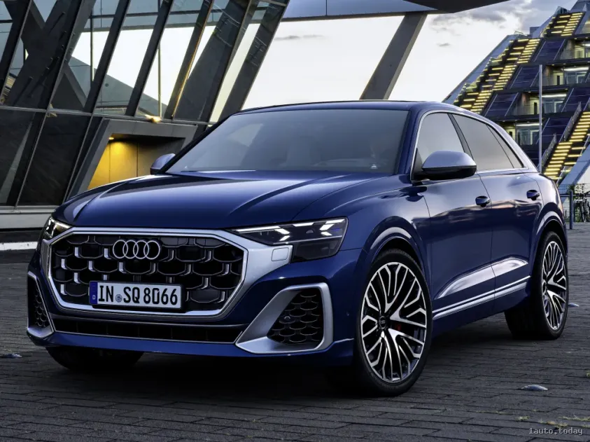 Audi SQ8 2023