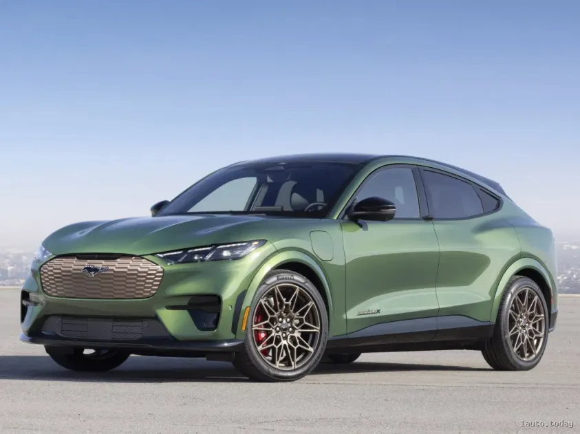 2024 Ford Mustang Mach-E Bronze Appearance Paket